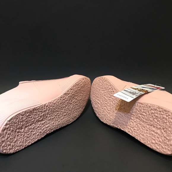 Superga Light Pink Leather Sneaker Women’s - Picture 7 of 8